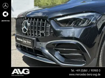 MERCEDES-BENZ AMG GLA 35 4M Pano Burm AHK Distr  360 Guard