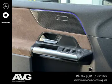 MERCEDES-BENZ AMG GLA 35 4M Pano Burm AHK Distr  360 Guard
