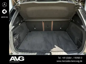 MERCEDES-BENZ AMG GLA 35 4M Pano Burm AHK Distr  360 Guard