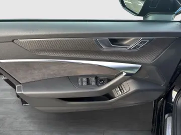 AUDI A6 Avant 55 TFSI e quattro S tronic Sport HD MLE