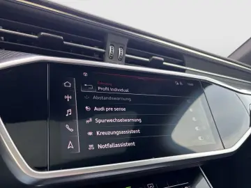 AUDI A6 Avant 55 TFSI e quattro S tronic Sport HD MLE