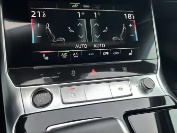 AUDI A6 Avant 55 TFSI e quattro S tronic Sport HD MLE