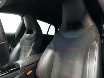 MERCEDES-BENZ CLA 200 d Shooting Brake AMG-Line LED RfK