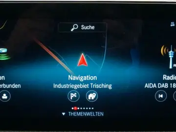 MERCEDES-BENZ CLA 200 d Shooting Brake AMG-Line LED RfK