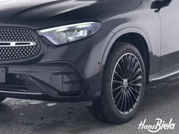 MERCEDES-BENZ GLC 300 4M AMG Prem  20  Pano Bur Mult…