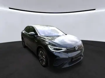 VW ID.5 Pro Performance Matrix Pano Nav 360 EasyOp