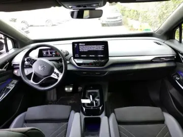 VW ID.5 Pro Performance Matrix Pano Nav 360 EasyOp