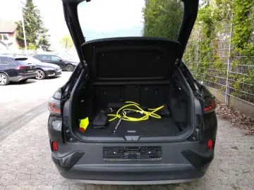 VW ID.5 Pro Performance Matrix Pano Nav 360 EasyOp