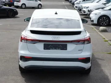 AUDI Q4 etron Sportback 50 quattro ACC MATRIX KAM DSP