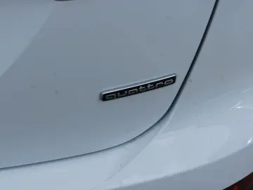 AUDI Q4 etron Sportback 50 quattro ACC MATRIX KAM DSP