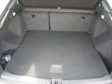AUDI Q4 etron Sportback 50 quattro ACC MATRIX KAM DSP