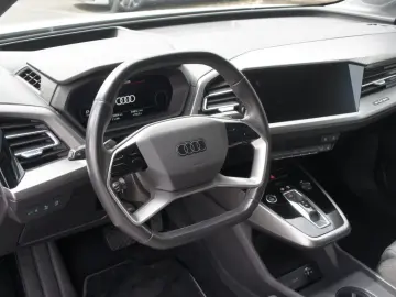 AUDI Q4 etron Sportback 50 quattro ACC MATRIX KAM DSP