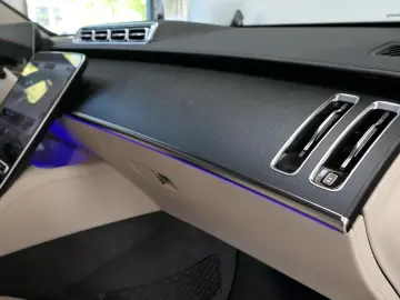 MERCEDES-BENZ S400d 4M Lang AMG Pano Digiallight Bur…