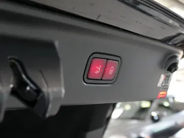 MERCEDES-BENZ S400d 4M Lang AMG Pano Digiallight Bur…