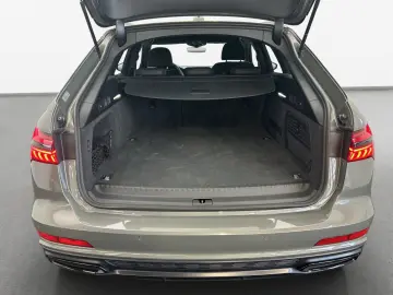 AUDI A6 Avant 50 TFSIe qu S line S tro HUD Matrix Vir