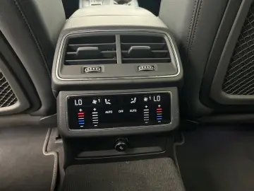 AUDI A6 Avant 50 TFSIe qu S line S tro HUD Matrix Vir