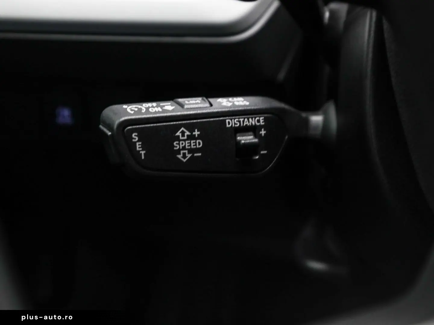 AUDI Q4 40 Navi Pano ACC Kamera