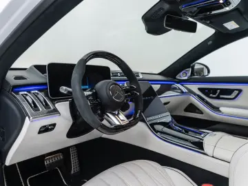 MERCEDES-BENZ Lang 4M E-Perf. Keramik TV 4D Carbon FULL