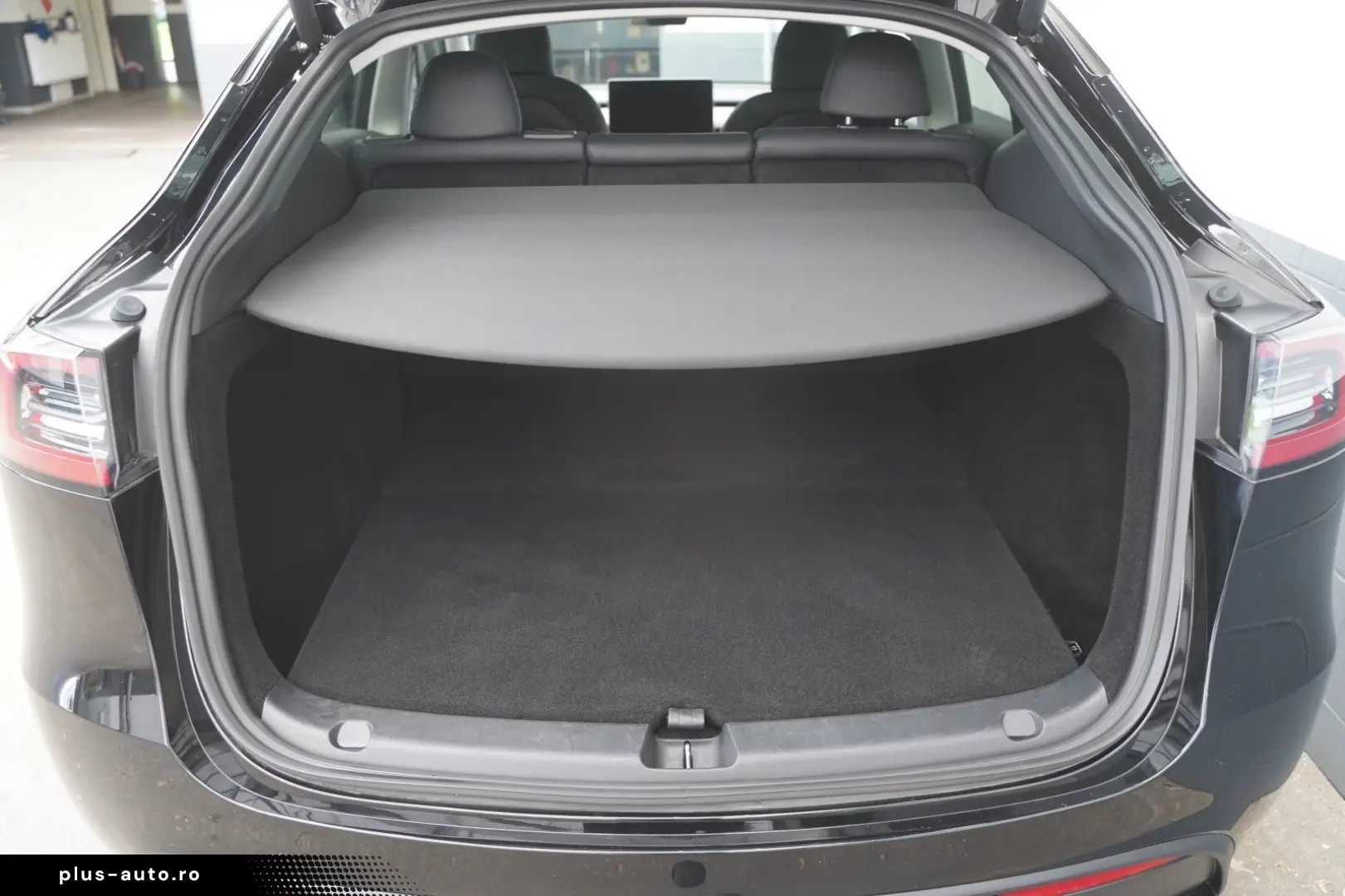 TESLA Model Y Long Range AWD  AHK Mwst. ausweisbar