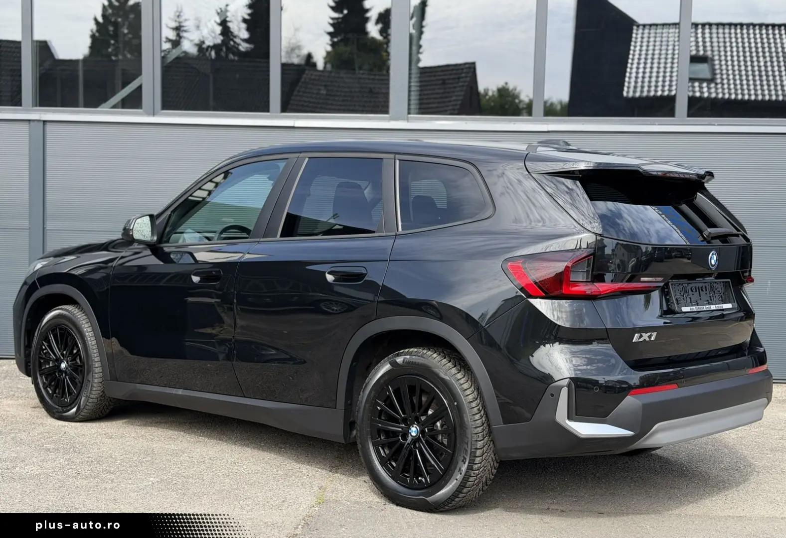BMW iX1 xDrive30   Adaptiver LED   Keyless   CarPlay