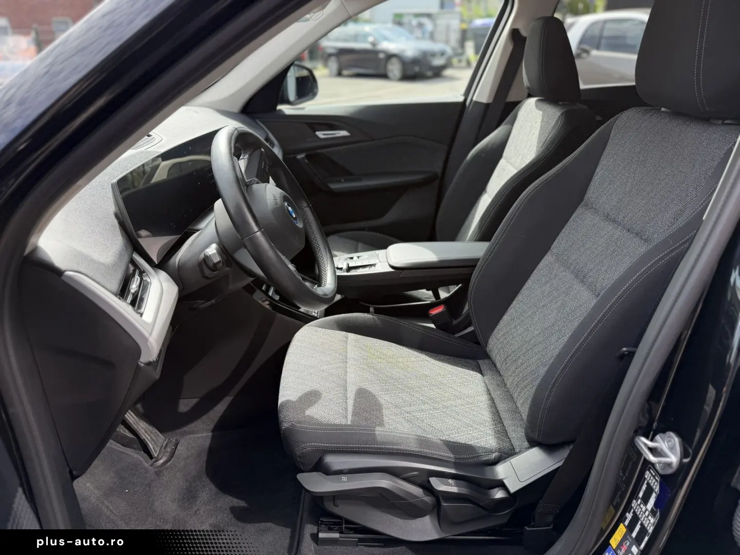 BMW iX1 xDrive30   Adaptiver LED   Keyless   CarPlay