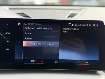 BMW iX1 xDrive30   Adaptiver LED   Keyless   CarPlay