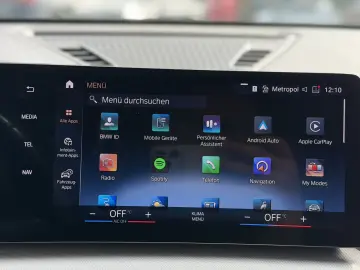 BMW iX1 xDrive30   Adaptiver LED   Keyless   CarPlay