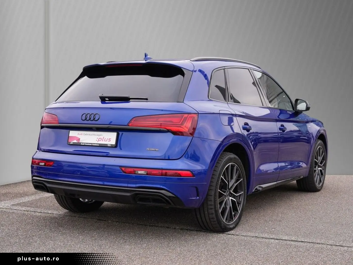 AUDI Q5 55 TFSIe S line Navi Matrix ACC AHK Kamera