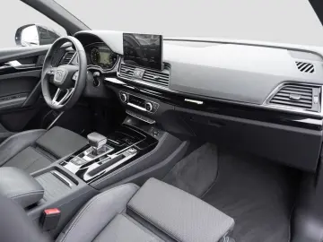 AUDI Q5 55 TFSIe S line Navi Matrix ACC AHK Kamera
