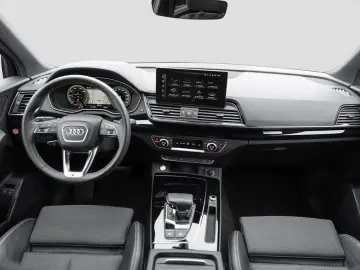 AUDI Q5 55 TFSIe S line Navi Matrix ACC AHK Kamera