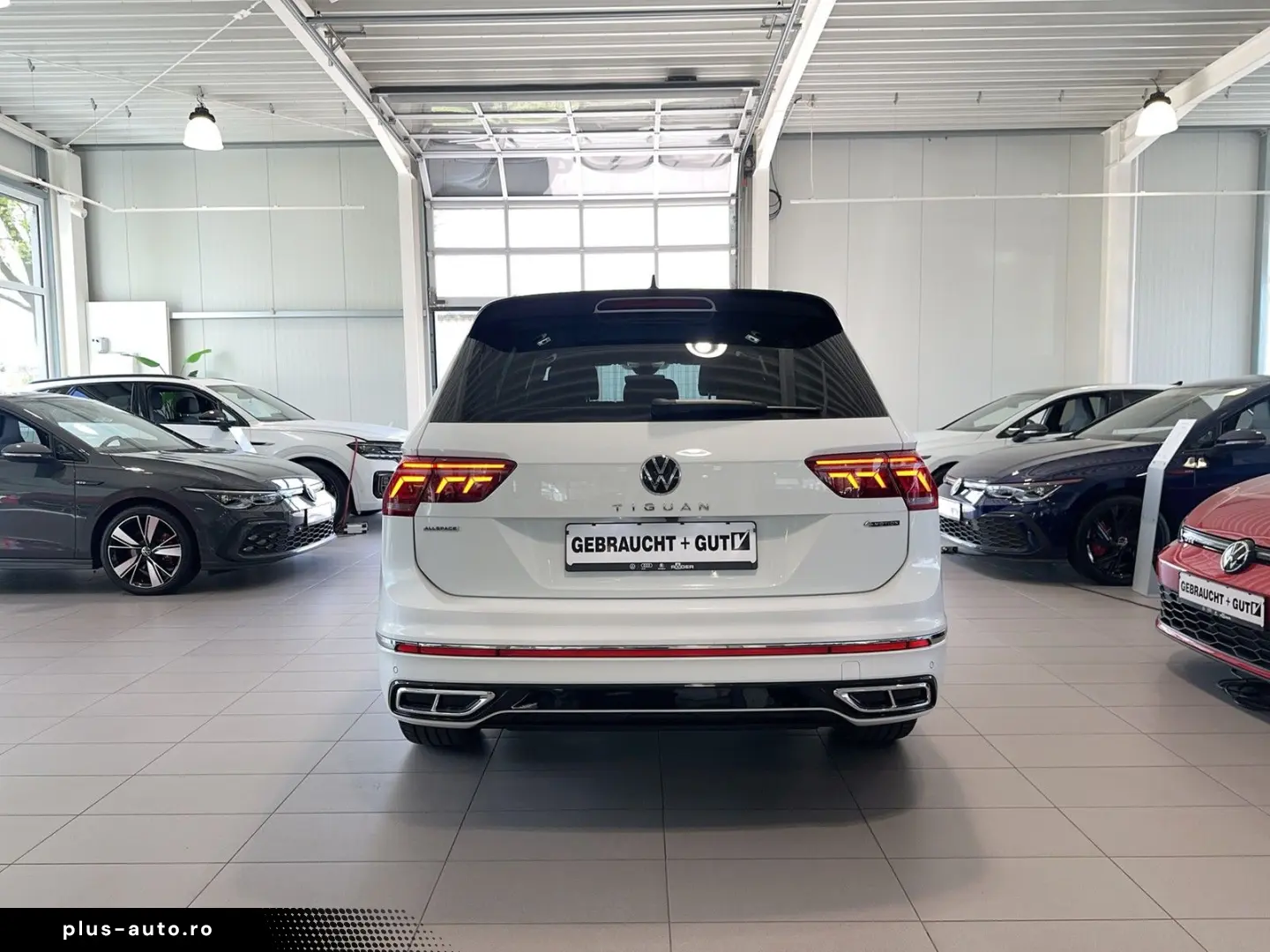 VW Tiguan Allspace 2.0 TDI R-Line 4M StaHz Pano AHK