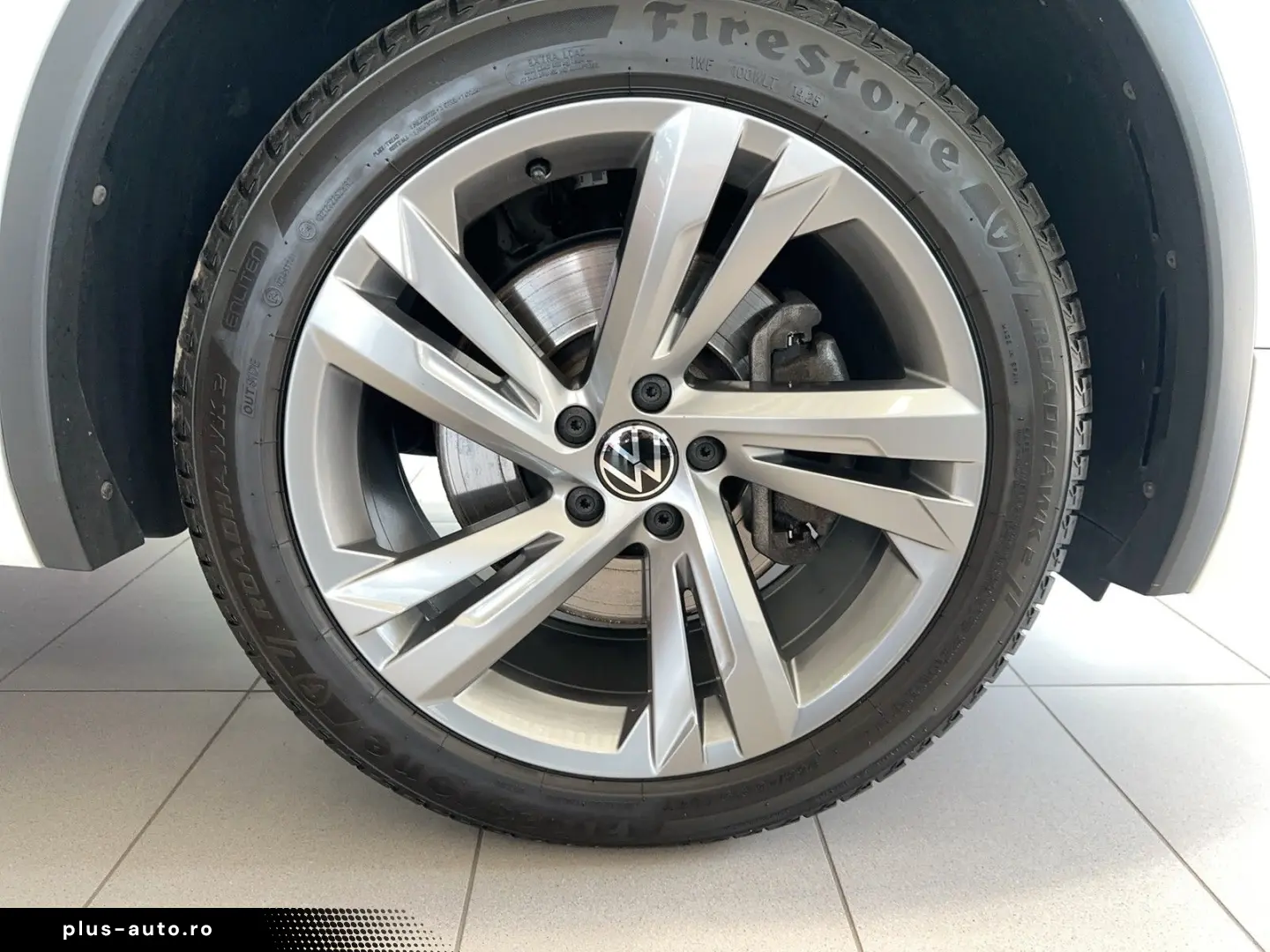 VW Tiguan Allspace 2.0 TDI R-Line 4M StaHz Pano AHK