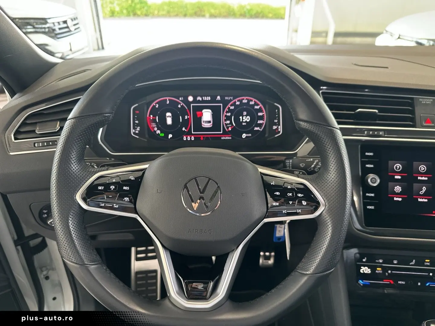 VW Tiguan Allspace 2.0 TDI R-Line 4M StaHz Pano AHK