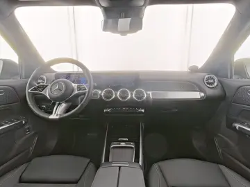 MERCEDES-BENZ EQB 250  PROGR-ADV 20 AMG WINTER KAMER…