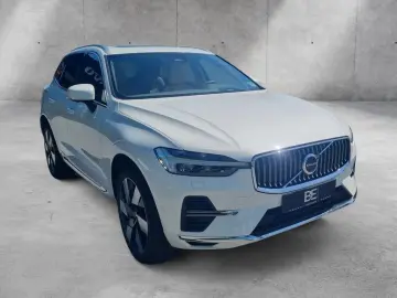 VOLVO XC60 T8 Ultra Bright AWD AKTIVSITZE HGSD STANDHZ