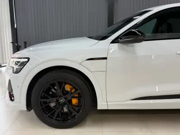 AUDI E-tron Sportback 50 Quattro S-Line BLACK VIRTUAL