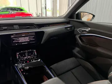 AUDI E-tron Sportback 50 Quattro S-Line BLACK VIRTUAL