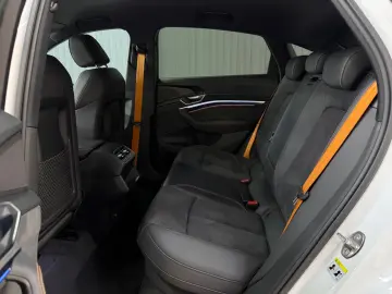 AUDI E-tron Sportback 50 Quattro S-Line BLACK VIRTUAL