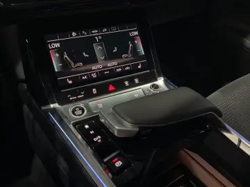 AUDI E-tron Sportback 50 Quattro S-Line BLACK VIRTUAL
