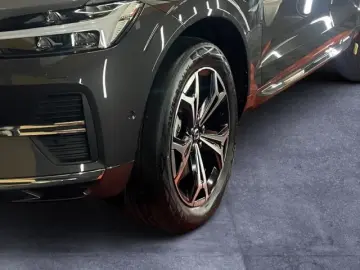 VOLVO XC60 T6 Recharge AWD Inscription Expression - Pa
