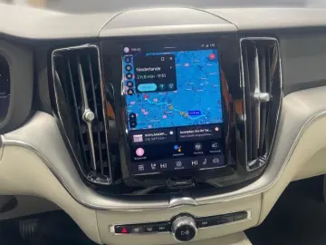 VOLVO XC60 T6 Recharge AWD Inscription Expression - Pa