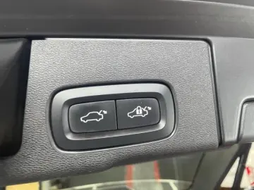 VOLVO XC60 T6 Recharge AWD Inscription Expression - Pa