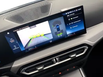BMW 320d Touring Sportsitz Widscreen ACC RFK 17
