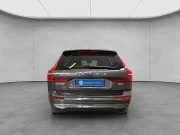 VOLVO XC60 B5 AWD Vollleder PilotAssist BLIS H&K 19&…