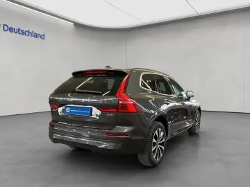 VOLVO XC60 B5 AWD Vollleder PilotAssist BLIS H&K 19&…