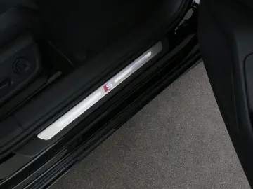 AUDI Audi S6 Avant TDI quattro tiptronic  LED Navi Ka