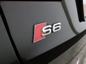 AUDI Audi S6 Avant TDI quattro tiptronic  LED Navi Ka