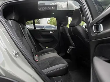 VOLVO C40 Ultimate Recharge