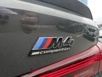 BMW M4 Competition M xDrive Coupé  M Carbon Schalens