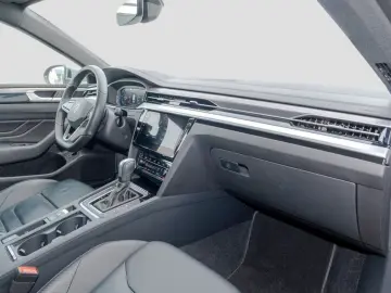 VW Arteon SB 2.0 TDI DSG 4Motion R-Line AHK  ZGV